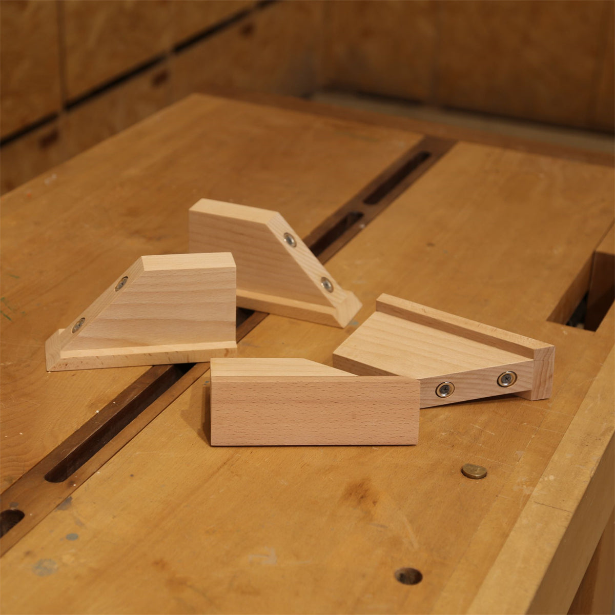 Beginner Woodworking Saw Guide - Vertical Cut Helper & Precision Sawing Jig, Easy DIY Wood Cutting Assistant Tool