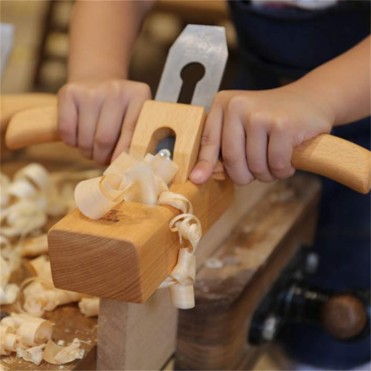 Educational Kids Woodworking Plane - Safe Horn Push Plane with Superior Control for Junior Makers