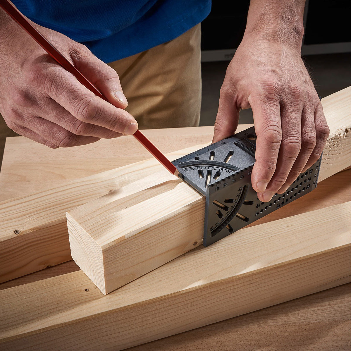 Wolfcraft Multi-Angle Measuring Tool - 3D Scribing Gauge, 45/90 Degree Angle Ruler & T-Square for Woodworking