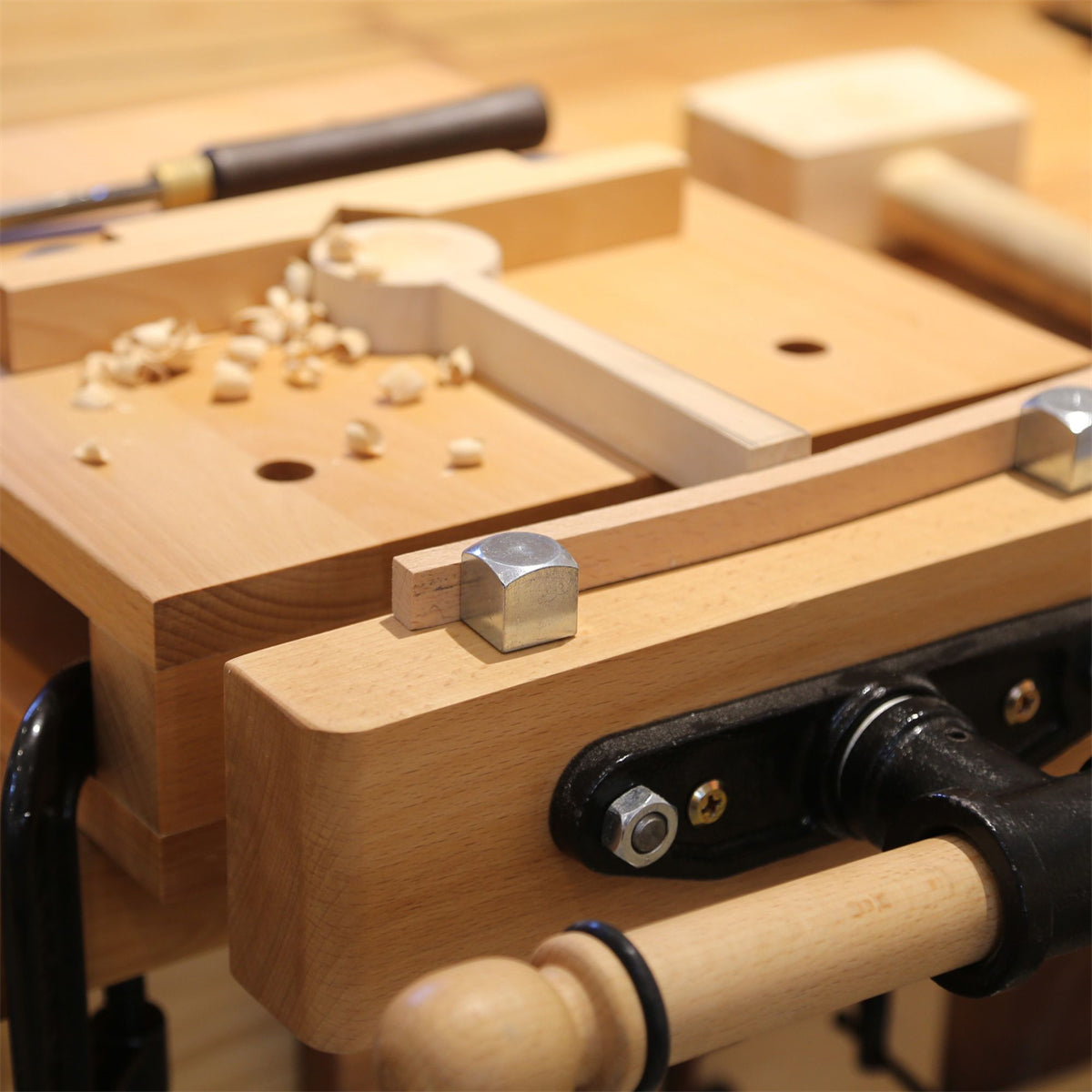 Mini Woodworking Workbench - Small Home DIY Work Table with Versatile Vise & Kids Miniature Woodworking Desk