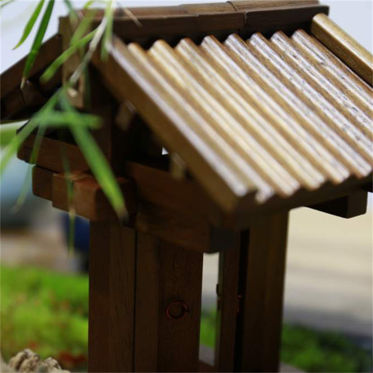 Traditional Chinese Mortise and Tenon Gate Model - DIY Wooden Puzzle & Creative Solid Wood Home Decor