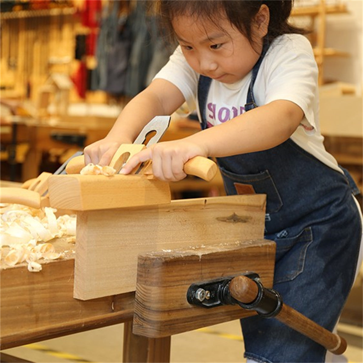Educational Kids Woodworking Plane - Safe Horn Push Plane with Superior Control for Junior Makers